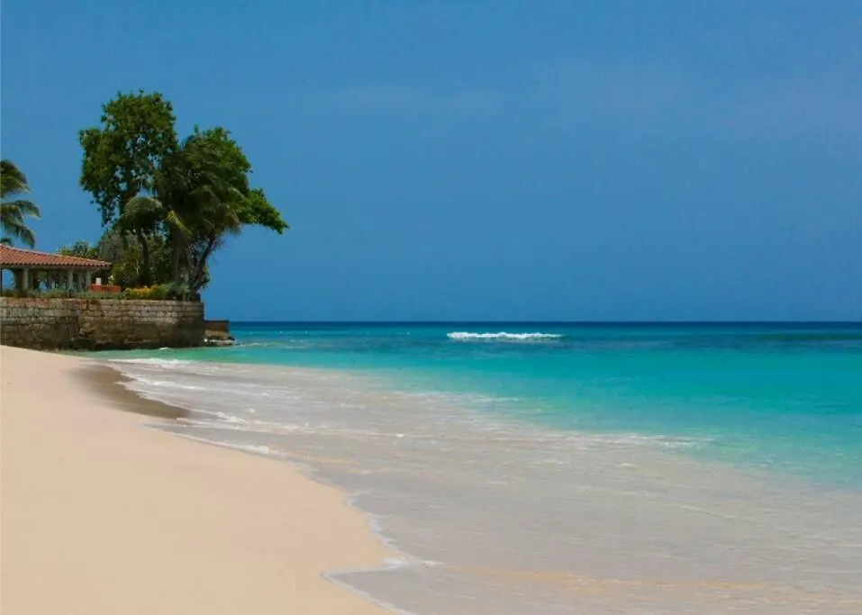 Ocean Pearl Villa Saint James 0*,  Barbados